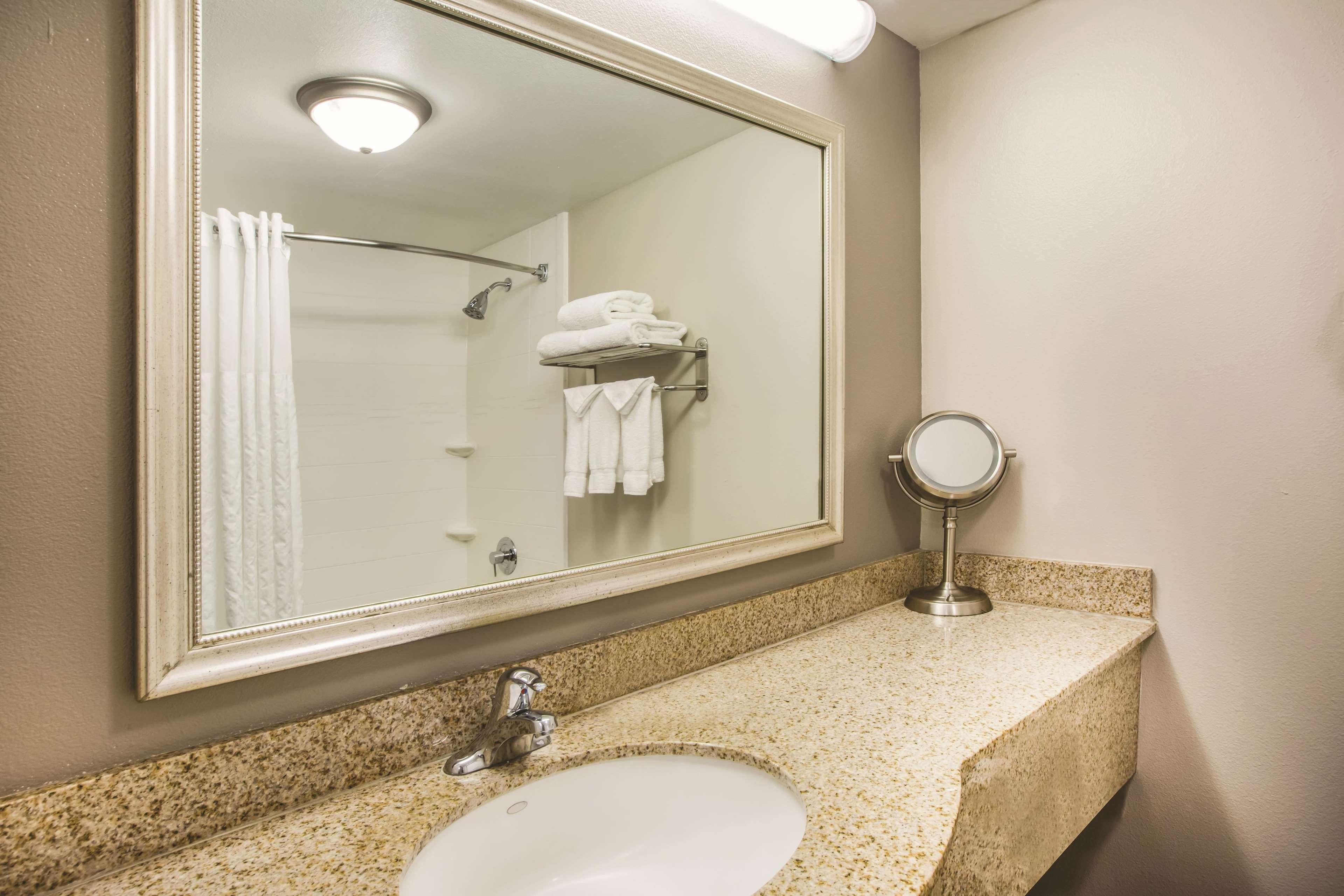 Fairfield By Marriott & Riverpark 3* Fresno