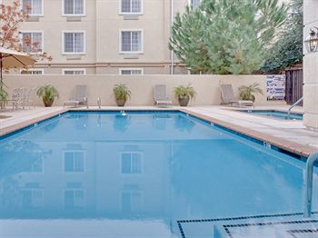 Hotel Fairfield By Marriott & Riverpark