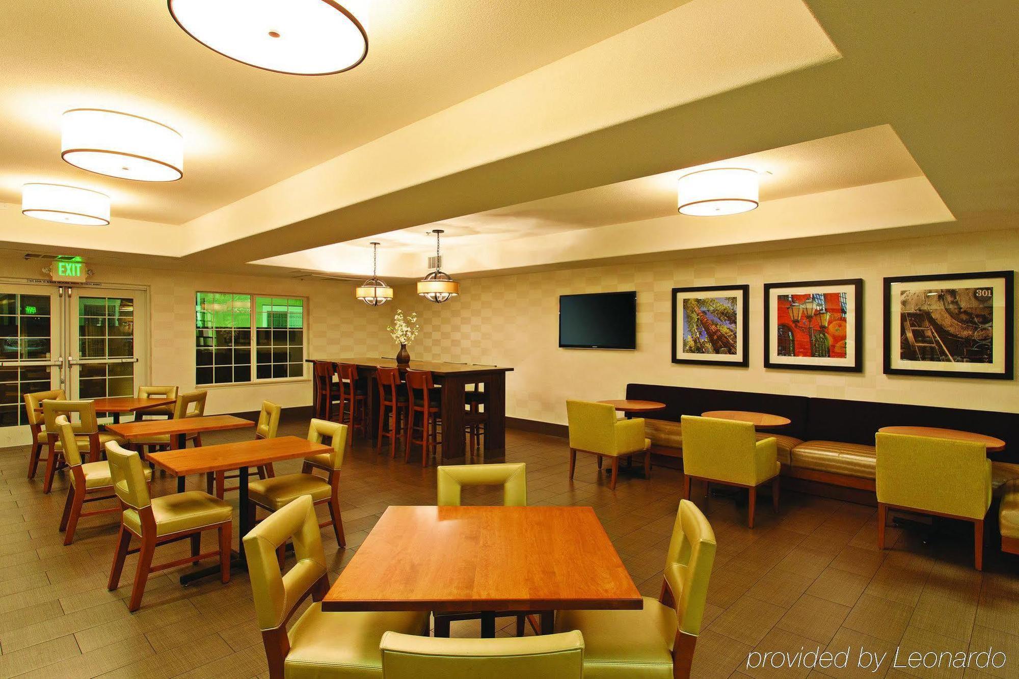 Hotel Fairfield By Marriott & Riverpark