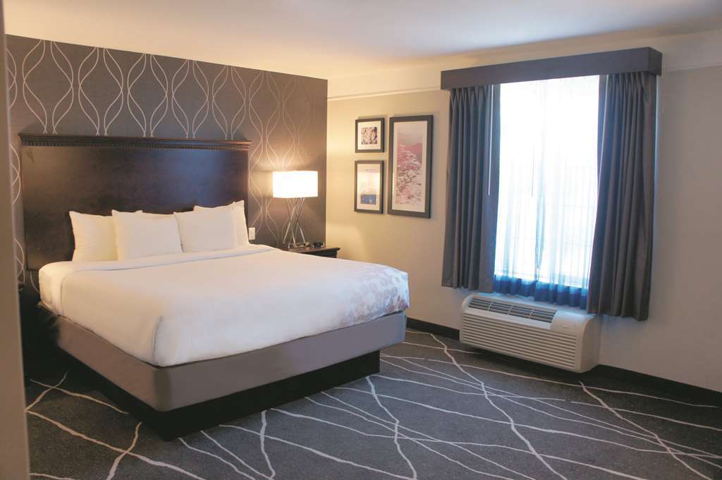 Fairfield By Marriott & Riverpark 3* Fresno